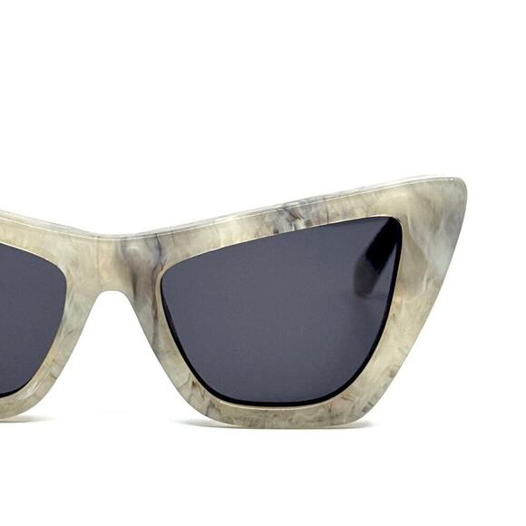 NEW!!!  OFF-WHITE Sunglasses EDVARD OERI045 0807 Authentic main image 6